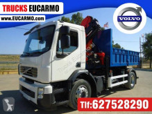Camion plateau Volvo