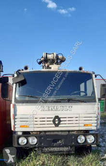Camion Renault Gamme G 300 pompe à béton occasion