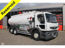 Renault tanker truck Premium