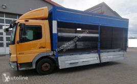 Camião Mercedes 818L Getränkekoffer 4x2 (36) furgão porta bebidas usado