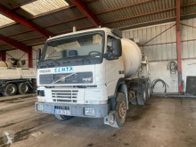 Camion Volvo FM 380 béton toupie / Malaxeur occasion