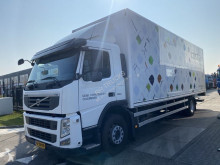Teherautó Volvo FM 330 használt furgon