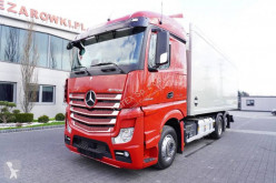 Kamion chladnička Mercedes Actros 2545