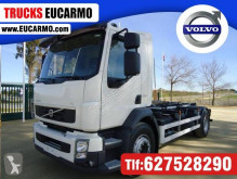 Volvo billenőplató teherautó