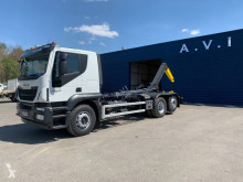 Lastbil polyvagn Iveco Stralis 360