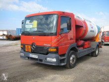 Camión cisterna hidrocarburos Mercedes Atego 1217