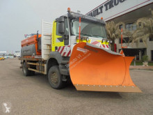 آلة لصيانة الطرق شاحنة ناثرة للملح-كاسحة ثلج Iveco Trakker 310