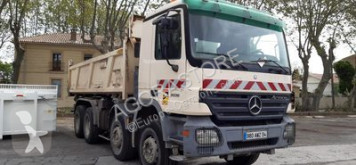 Camion benne Mercedes 2632