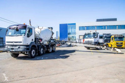 Kamión betonárske zariadenie domiešavač Renault Kerax 420