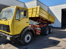 Camion ribaltabile trilaterale Mercedes 2628