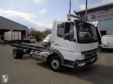 Ciężarówka Mercedes Atego 1018 podwozie używana