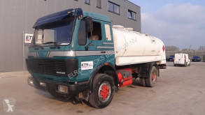 Lastbil Mercedes SK tank begagnad