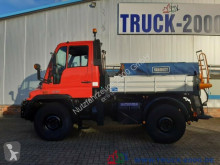 آلة لصيانة الطرق شاحنة ناثرة للملح Unimog U300 U300 Winterdienst Salzstreuer Wechsellenkung