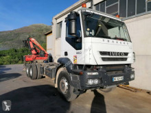 Camion châssis Iveco Trakker 260 T 36