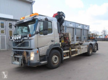 Camion Volvo FM 6x2 PK18002-EH crane truck plateau ridelles occasion