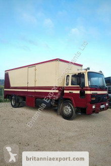 Camión Volvo FL6 617 furgón usado