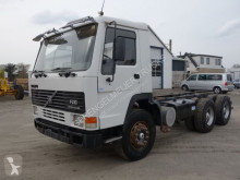 Camión Volvo FL10 chasis usado