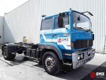 Camion châssis Renault Gamme G 230 lames/