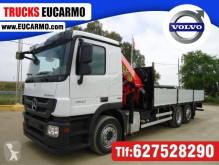 Camión Volvo caja abierta usado