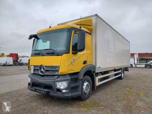 Kamión Mercedes Antos 1830 dodávka dvojitá podlaha ojazdený