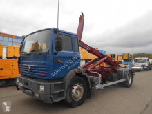 Camion scarrabile Renault Gamme G 230 TI
