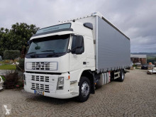 Lastbil glidende gardiner Volvo FM 300