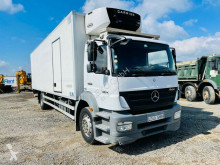 Kamion chladnička Mercedes Axor 1824