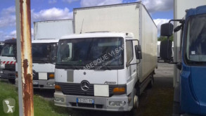 Camion fourgon polyfond Mercedes Atego 1218
