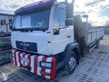 Camion plateau MAN