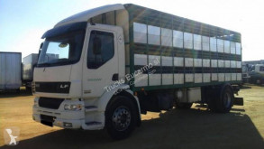 Camion DAF remorcă transport animale second-hand