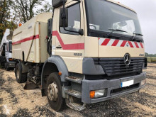 Camion aspirateur Mercedes Atego 1823