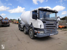 Scania beton teherautó