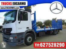 Camion porte engins Mercedes