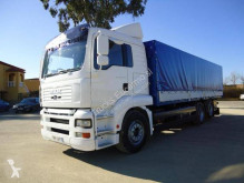 Camion benne MAN