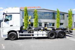 Camión Mercedes Actros 2548 Gancho portacontenedor usado