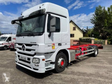 Camion châssis Mercedes Actros 1841
