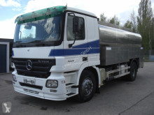 Mercedes élelmiszerszállító/büfékocsi tartálykocsi teherautó 1850LL TANK ISOLIERT