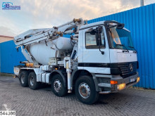 Teherautó Mercedes Actros 3235 használt betonkeverő beton