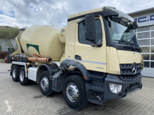 Camión Mercedes Arocs 3236 8x4 EURO6 Betonmischer STETTER 9m3 hormigón cuba / Mezclador usado