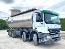 Lastbil DAIMLERCHRYSLER AG CON CISTERNA tank begagnad