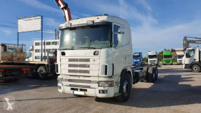 Camion châssis Scania P124 400