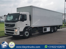 Volvo mono temperature refrigerated truck FM11