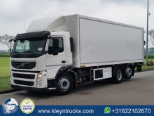 Volvo mono temperature refrigerated truck FM13