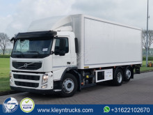 Volvo mono temperature refrigerated truck FM13