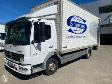 MercedesAtego818