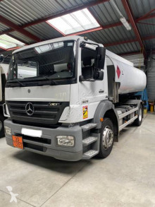 Camion Mercedes Axor 1829 cisterna usato