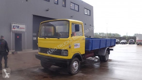 Camion cassone Mercedes 811