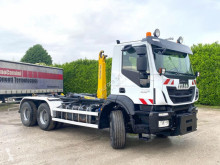 卡车 双缸升举式自卸车 依维柯 TRAKER 500 BALESTRATO ANTERIORE E POSTERIORE MEZZO