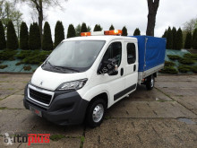Camion centinato alla francese Peugeot BOXER 7 MIEJSC