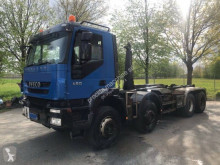 Camion scarrabile Iveco Trakker 410 T 45